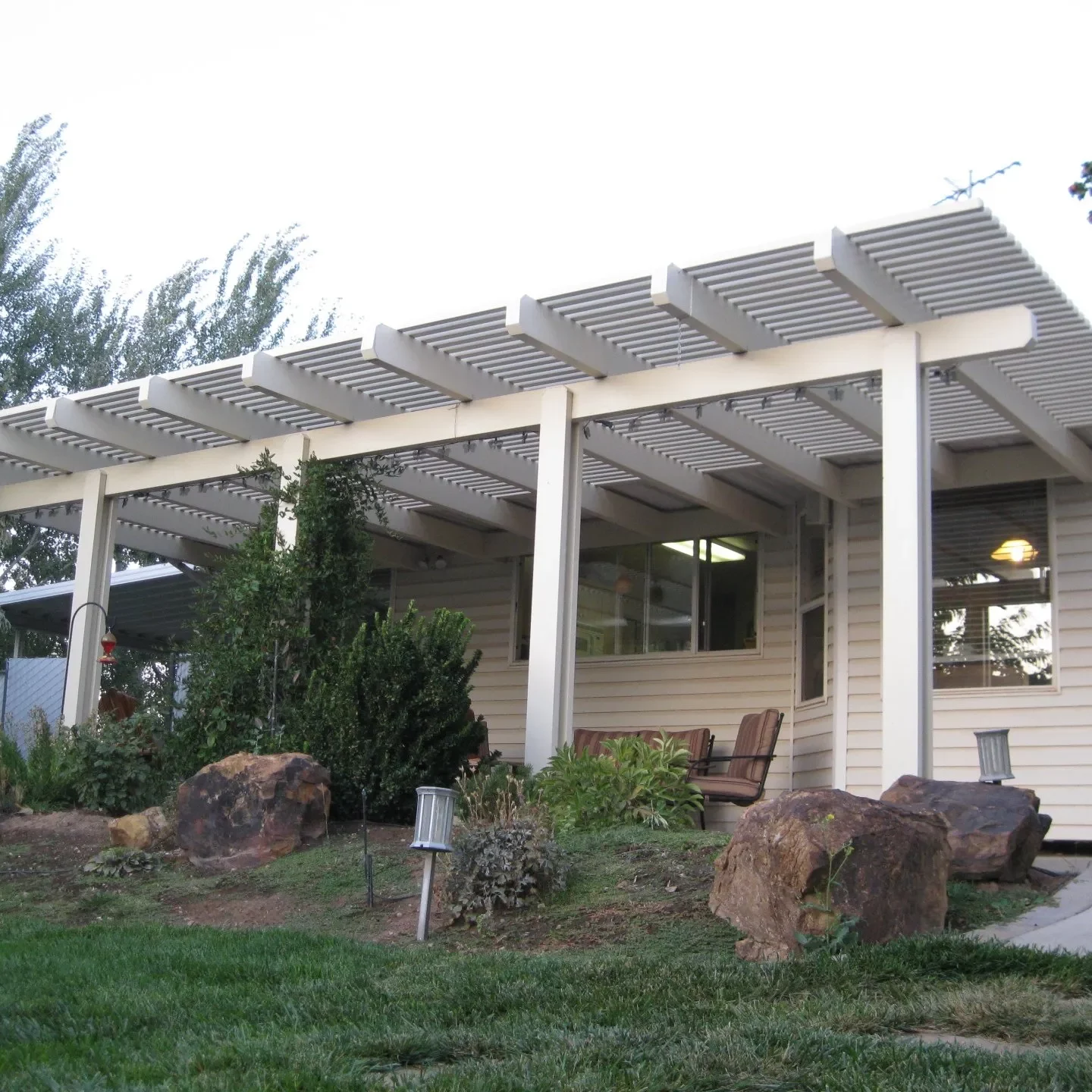 custom aluminum awning with lattice top
