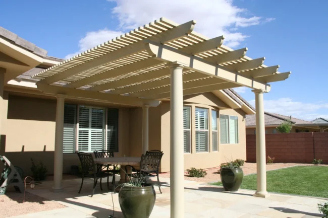 Lattice awning with columns Lattice awning with columns